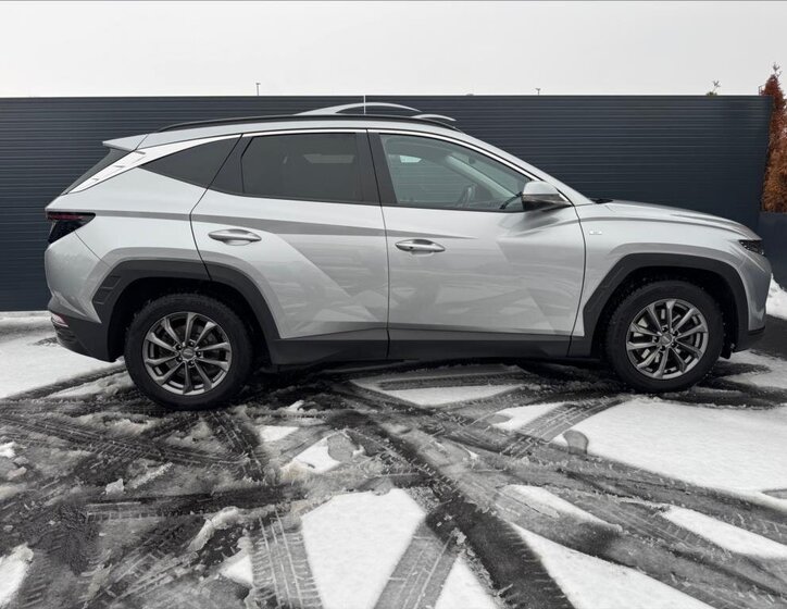 Hyundai Tucson SUV 1,6 l 110 kw