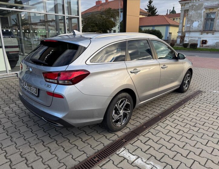 Hyundai i30 6