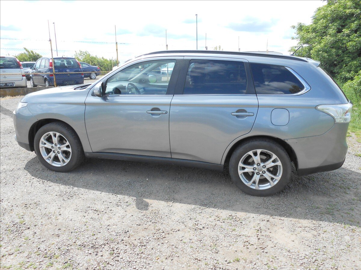 Mitsubishi Outlander Ostatní 2,3 l 132 kw