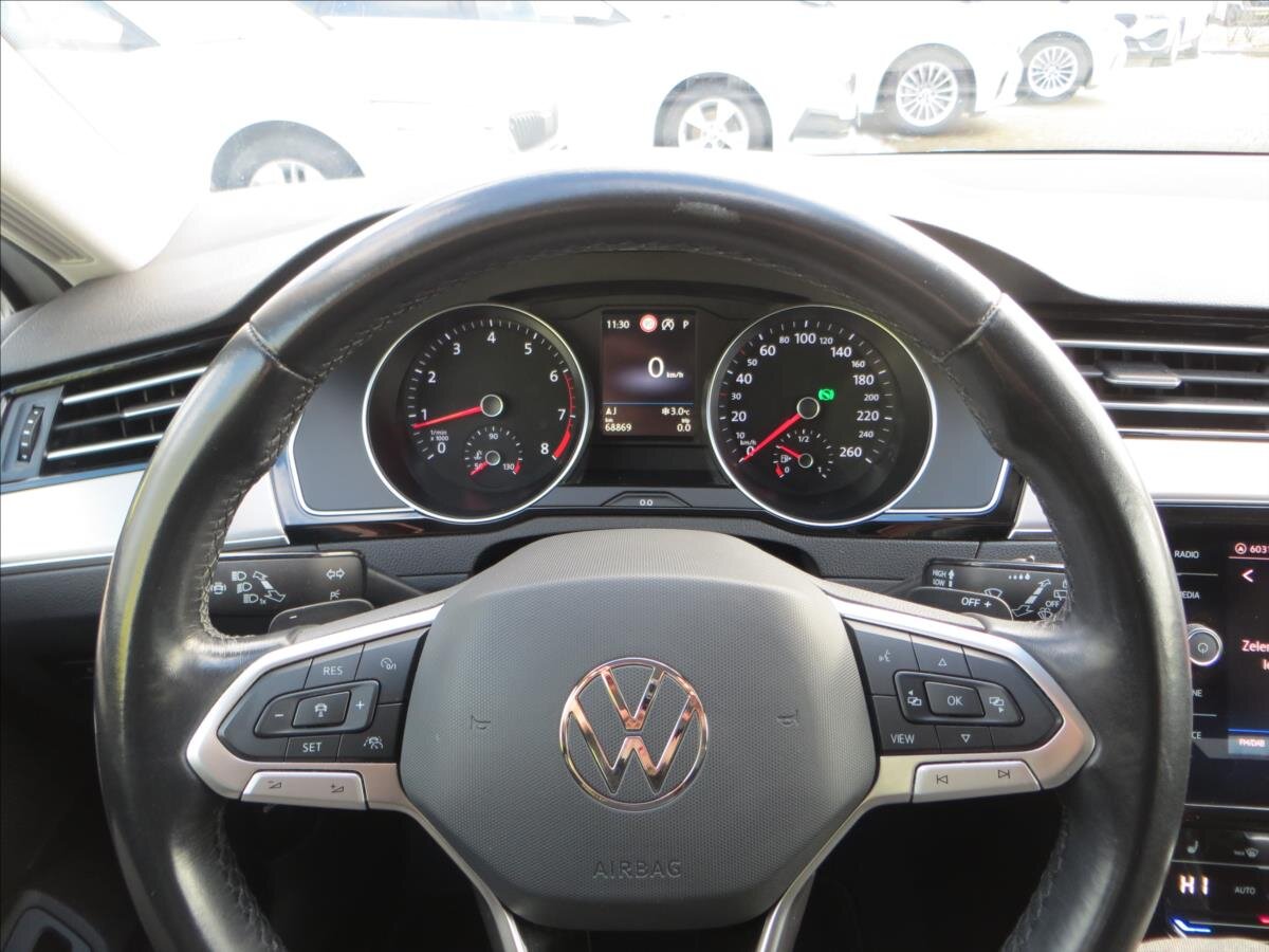 Volkswagen Passat Kombi 1,5 l 110 kw