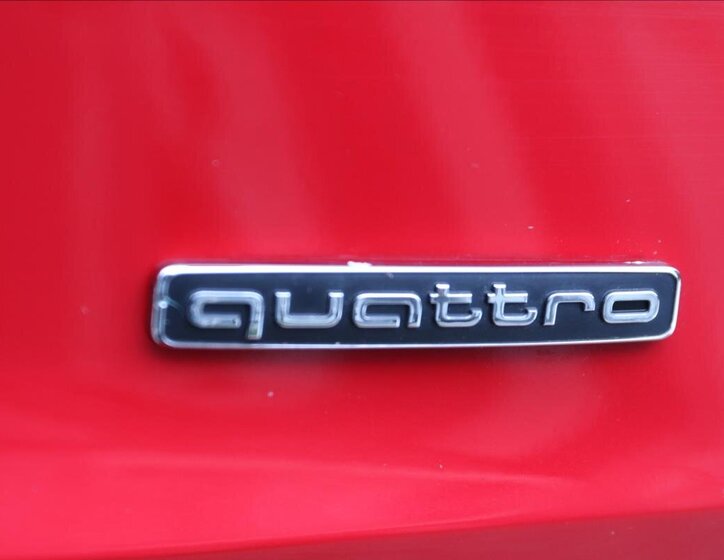 Audi Q3 SUV 2,0 l 140 kw