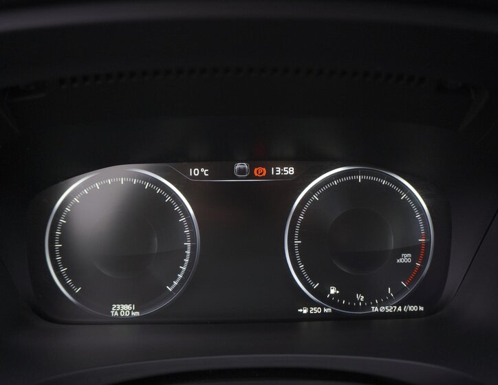 Volvo V90 Kombi 2,0 l 173 kw