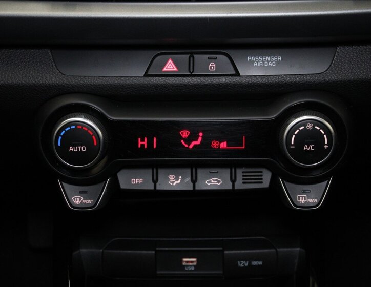 KIA Rio Hatchback 998,0 73 kw