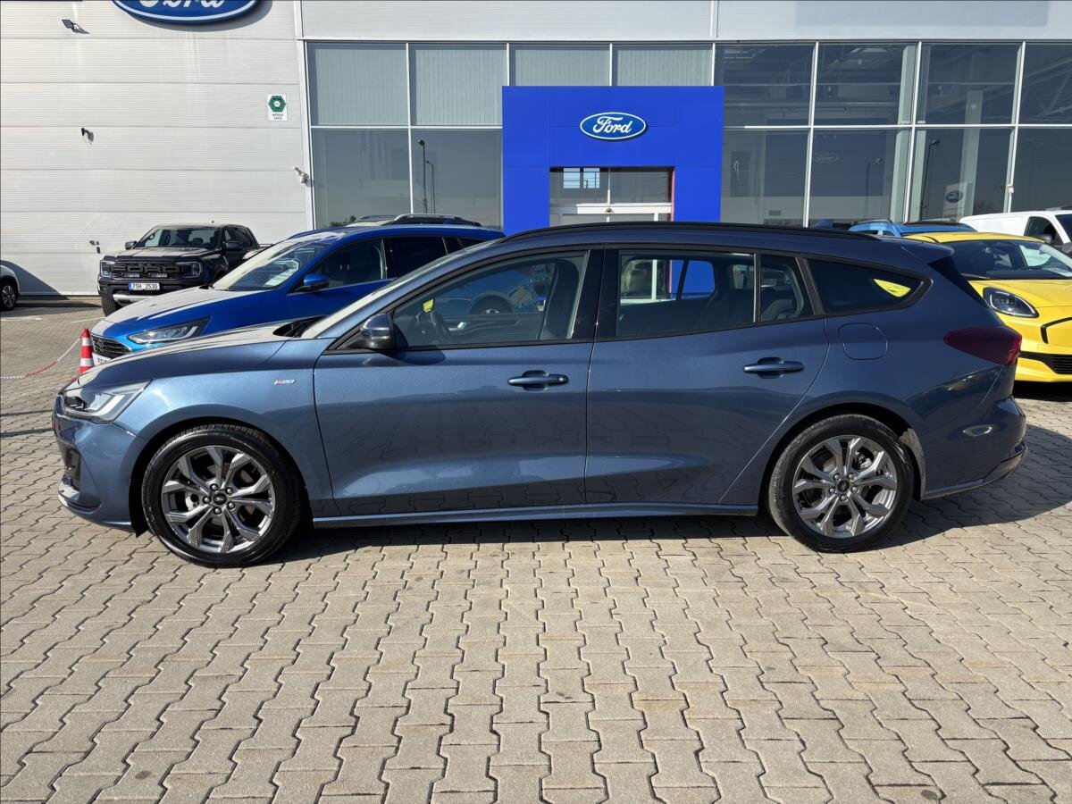 Ford Focus Kombi 998,0 92 kw