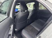 Toyota Yaris Cross 13