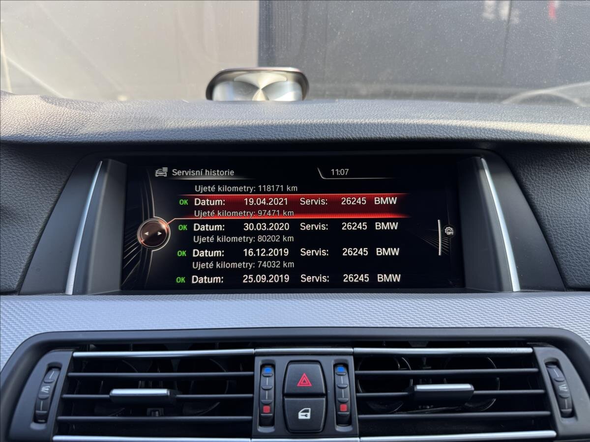 BMW Řada 5 Kombi 3,0 l 230 kw