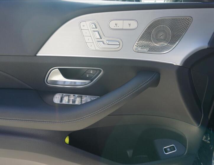 Mercedes-Benz GLE 13