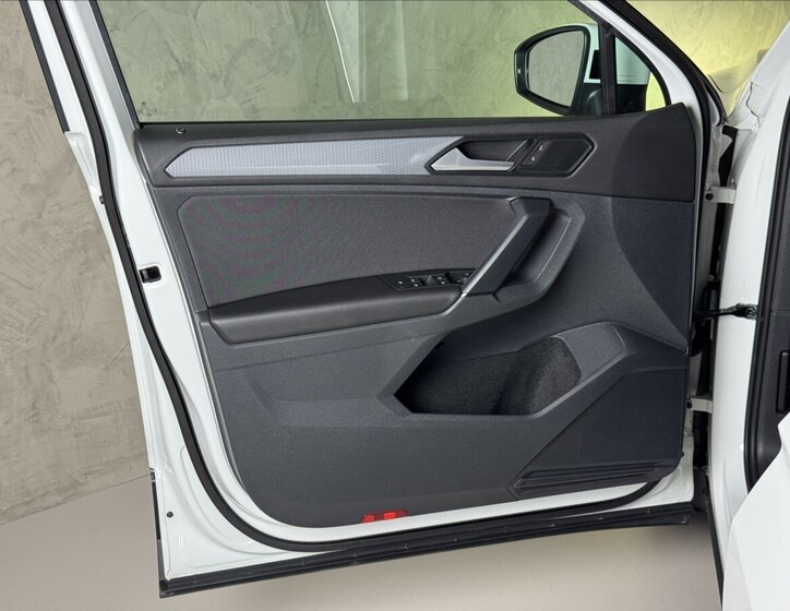 Volkswagen Tiguan SUV 2,0 l 110 kw