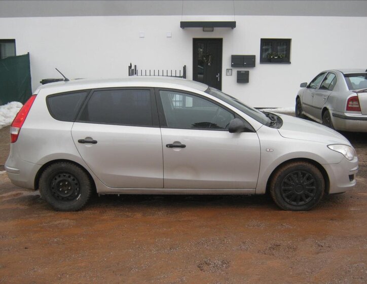 Hyundai i30 Kombi 1,6 l 92 kw