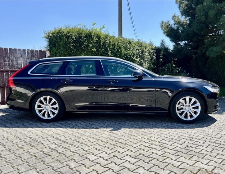 Volvo V90 7