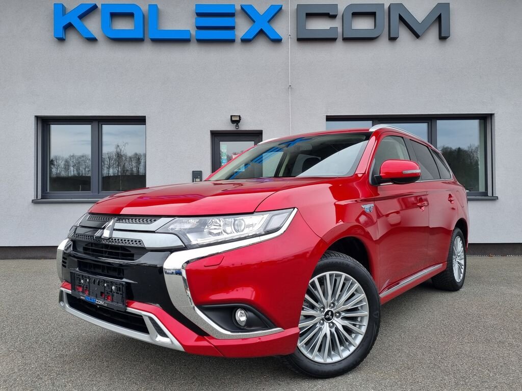 Mitsubishi Outlander SUV / Terénní 2,4 l 165 kw