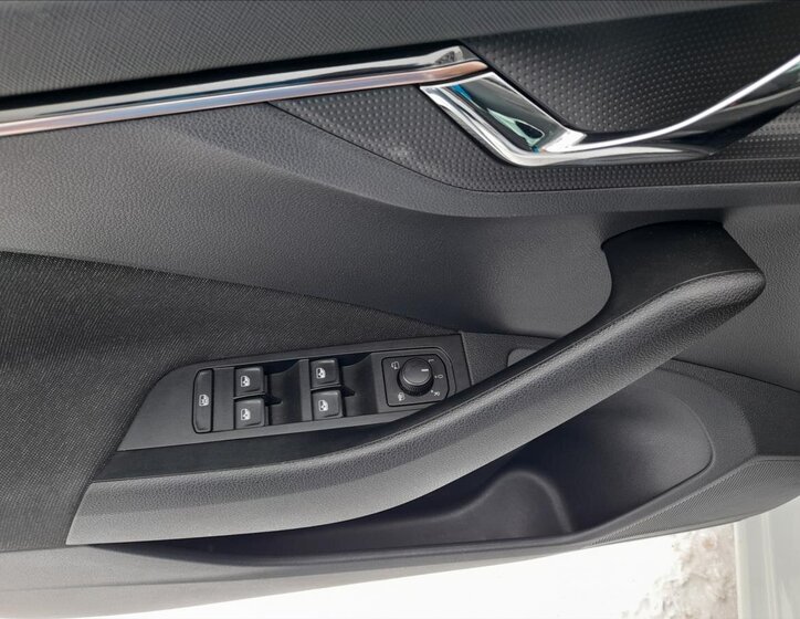 Škoda Scala Hatchback 999,0 81 kw