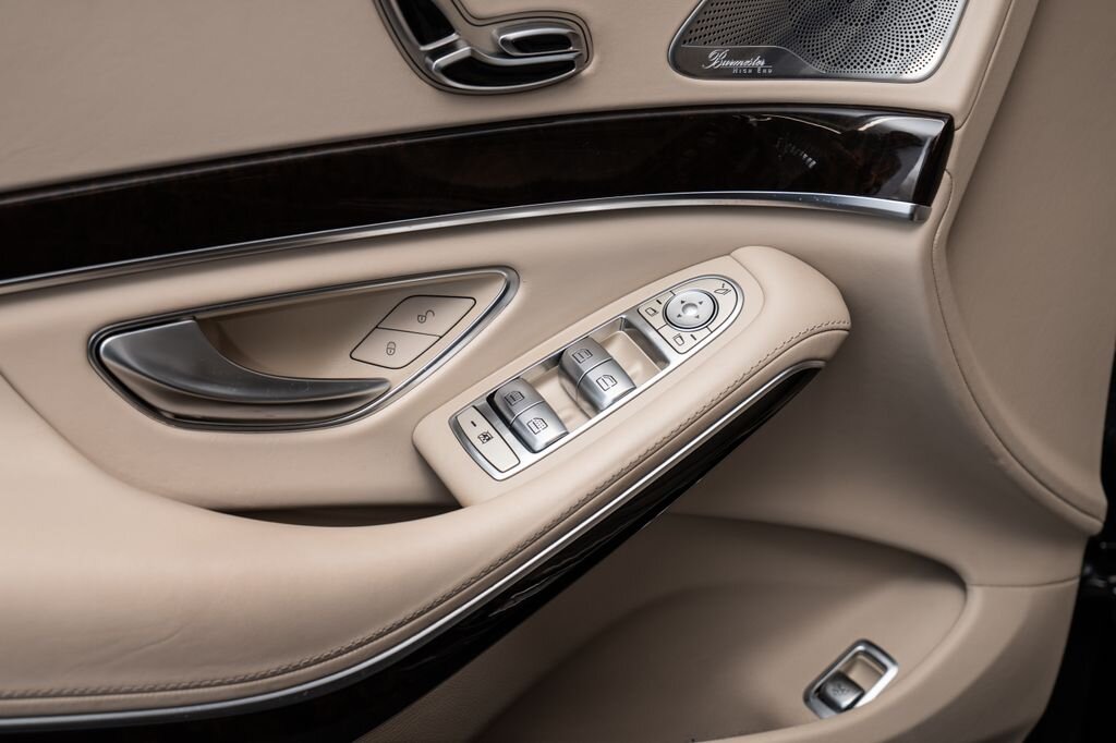 Mercedes-Benz Třídy S Sedan / Limuzína 4,0 l 345 kw