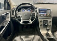 Volvo XC60 SUV / Terénní 2,0 l 120 kw