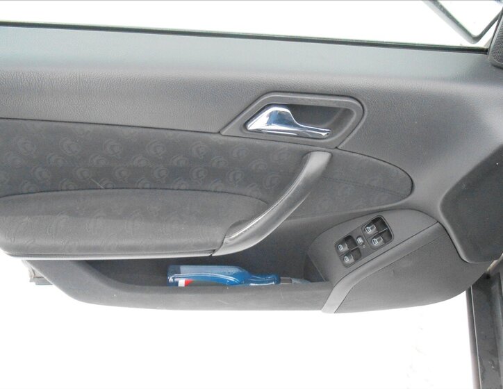 Mercedes-Benz Třídy C 14