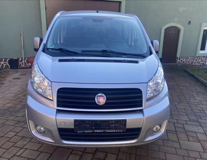 Fiat Scudo Kombi 2,0 l 94 kw