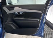 Volvo XC90 SUV / Terénní 2,0 l 173 kw