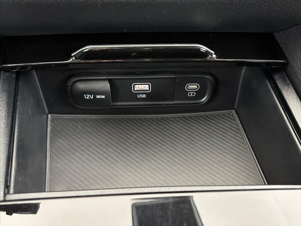 KIA Sportage SUV / Terénní 1,6 l 110 kw