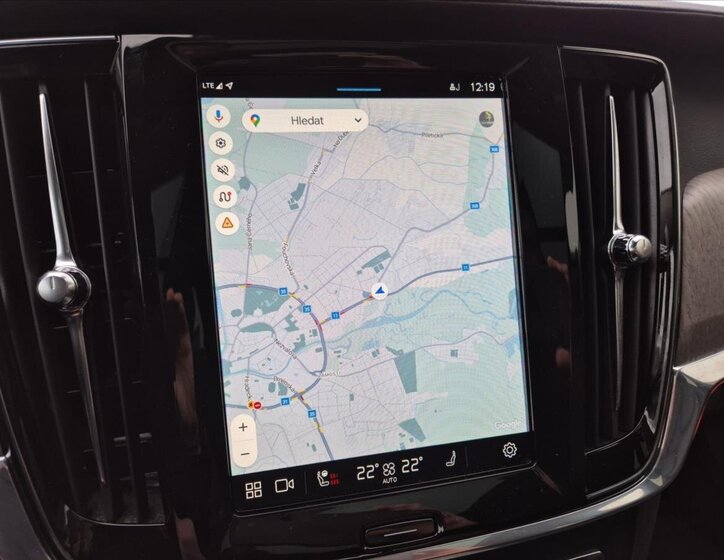 Volvo V90 Kombi 2,0 l 145 kw