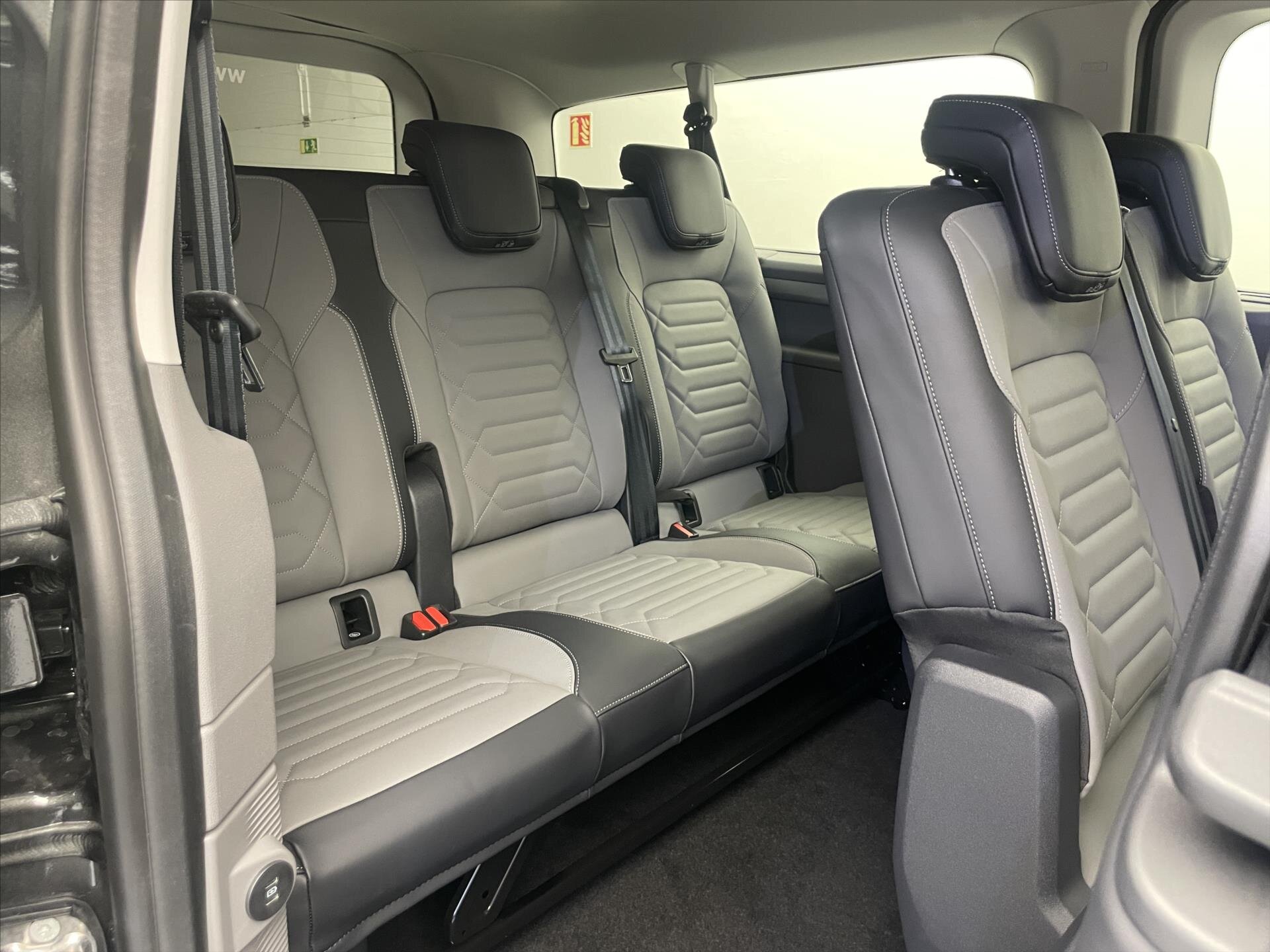 Volkswagen Caravelle Ostatní 2,0 l 125 kw