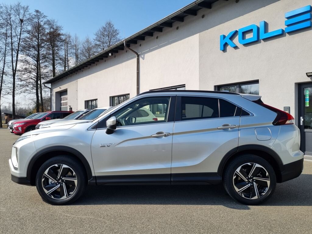 Mitsubishi Ostatní SUV / Terénní 2,4 l 138 kw