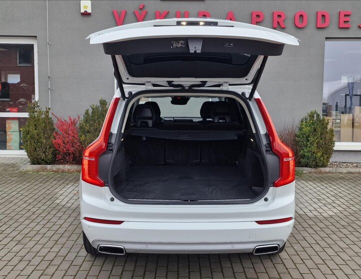 Volvo XC90 42