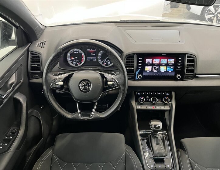 Škoda Karoq SUV 1,5 l 110 kw