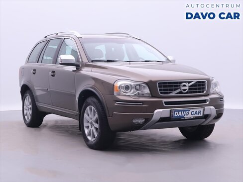 Volvo XC90 SUV / Terénní 2,4 l 147 kw