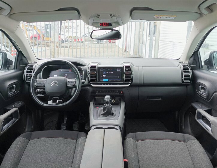 Citroën C5 Aircross SUV 1,2 l 96 kw