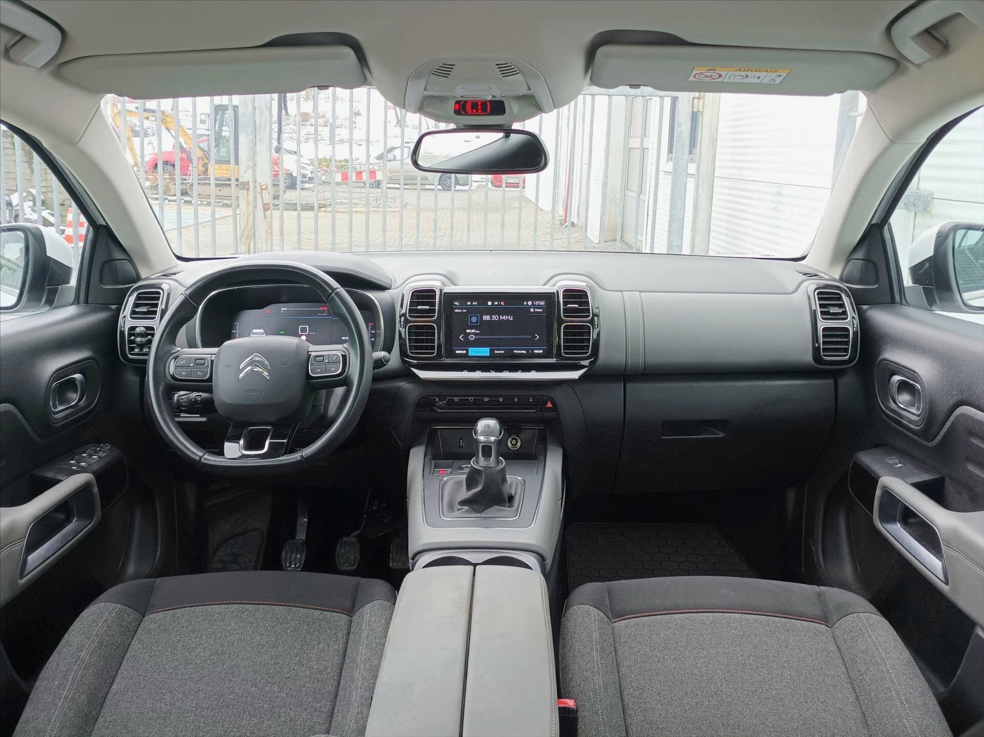 Citroën C5 Aircross SUV 1,2 l 96 kw