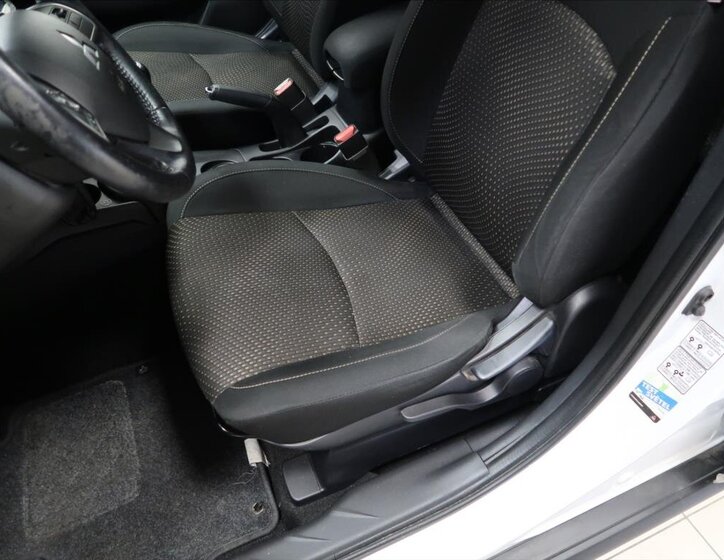 Mitsubishi ASX SUV 1,8 l 110 kw