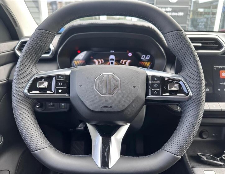 MG ZS SUV / Terénní 1,5 l 85 kw