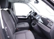 Volkswagen Multivan 12