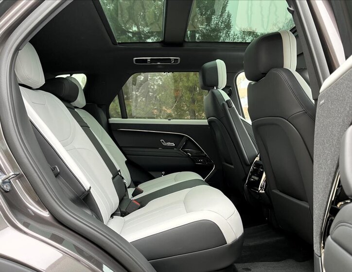 Land Rover Range Rover Sport SUV 3,0 l 221 kw