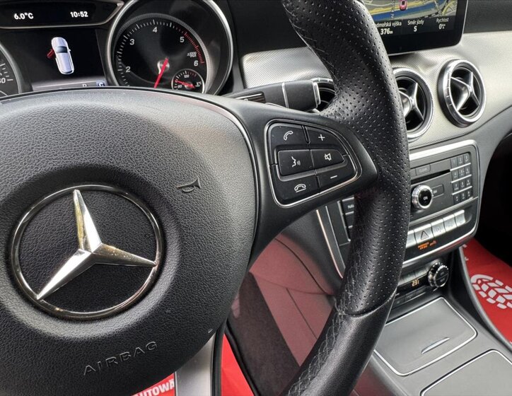 Mercedes-Benz CLA 20