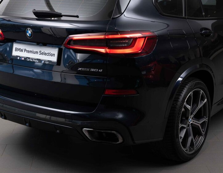 BMW X5 9