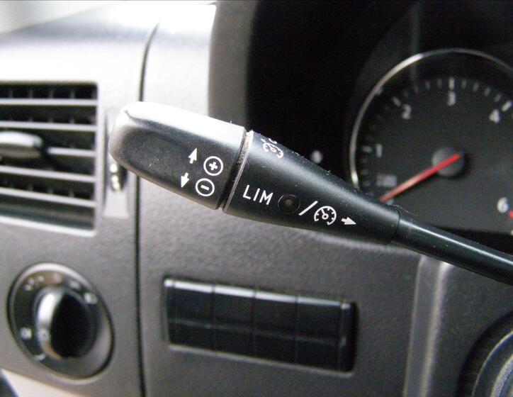 Volkswagen Crafter 16