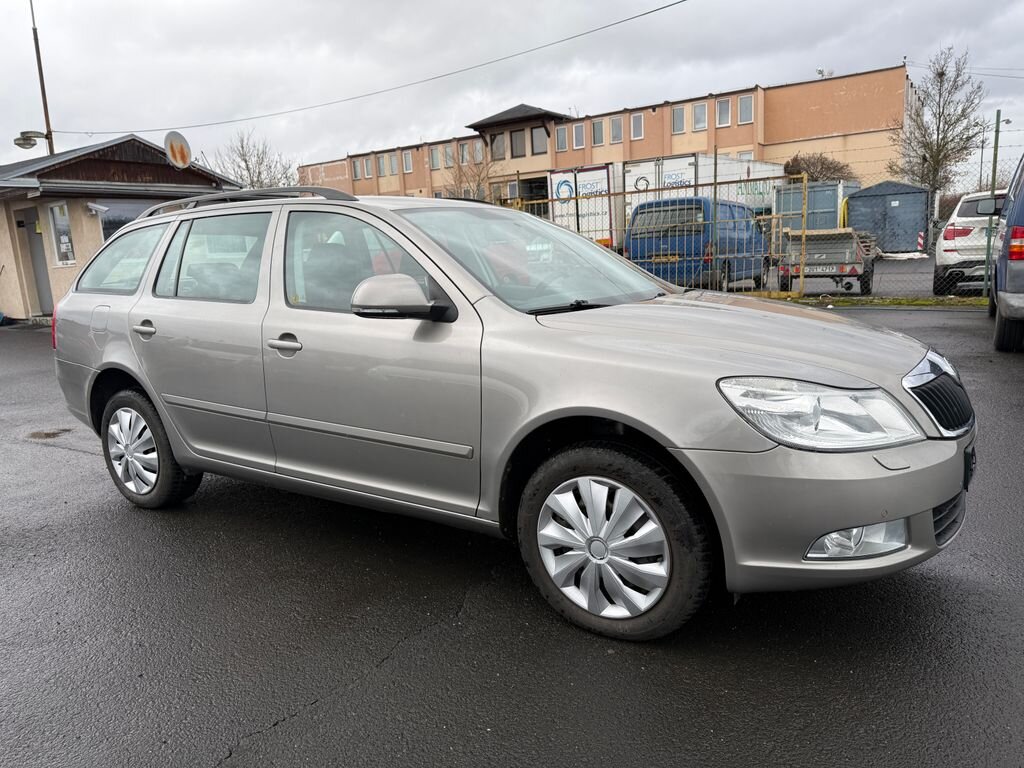 Škoda Octavia Kombi 2,0 l 103 kw