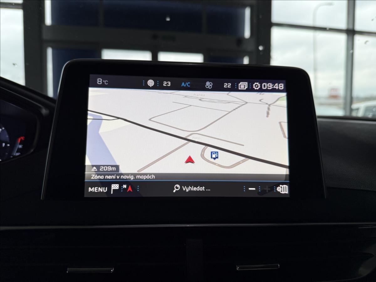 Peugeot 5008 SUV 2,0 l 110 kw