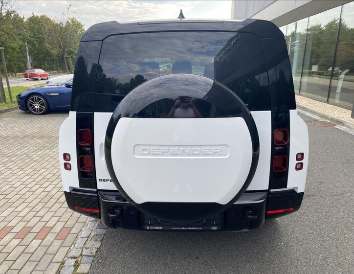 Land Rover Defender SUV / Terénní 3,0 l 221 kw