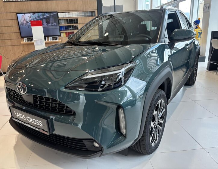 Toyota Yaris Cross 3