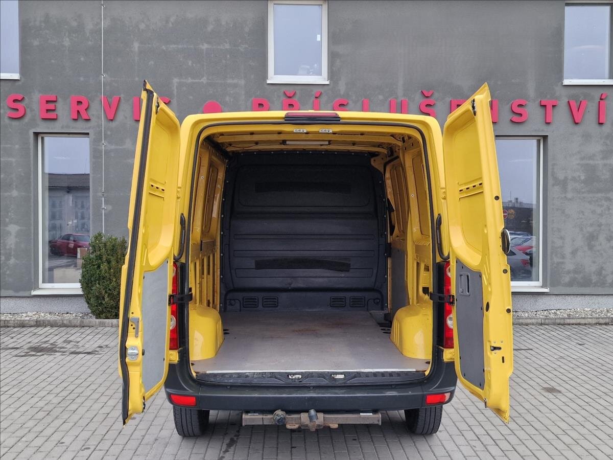 Volkswagen Crafter Skříň 2,0 l 100 kw
