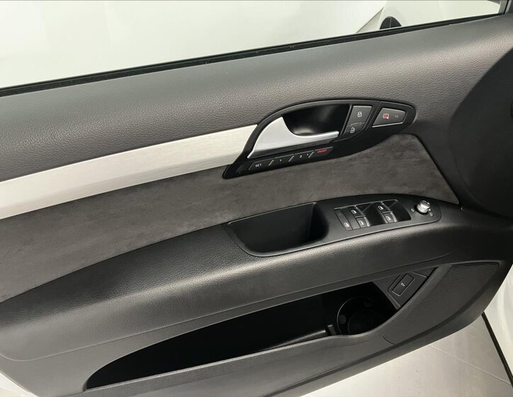 Audi Q7 SUV 3,0 l 180 kw