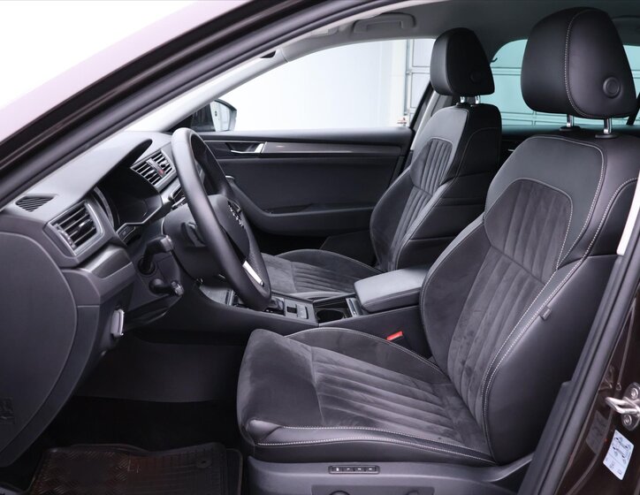 Škoda Superb Kombi 2,0 l 110 kw