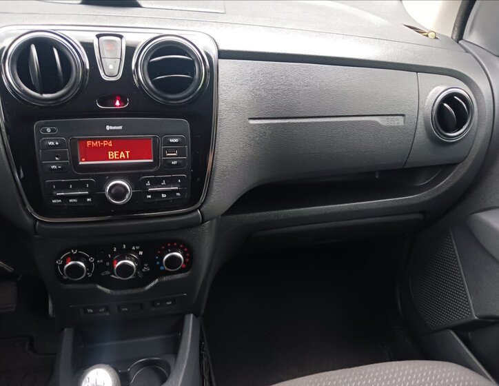 Dacia Lodgy Kombi 1,6 l 75 kw