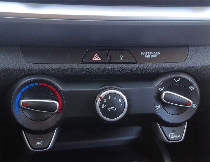 KIA Stonic Hatchback 1,4 l 73 kw