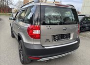 Škoda Yeti SUV / Terénní 1,2 l 77 kw