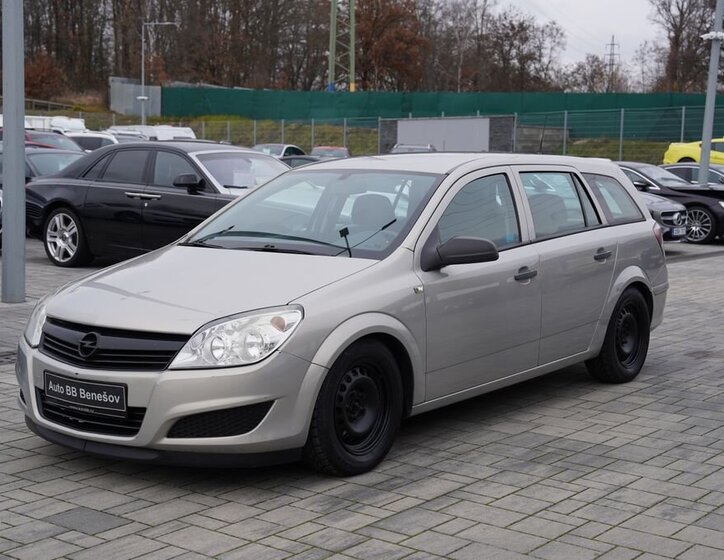 Opel Astra 2