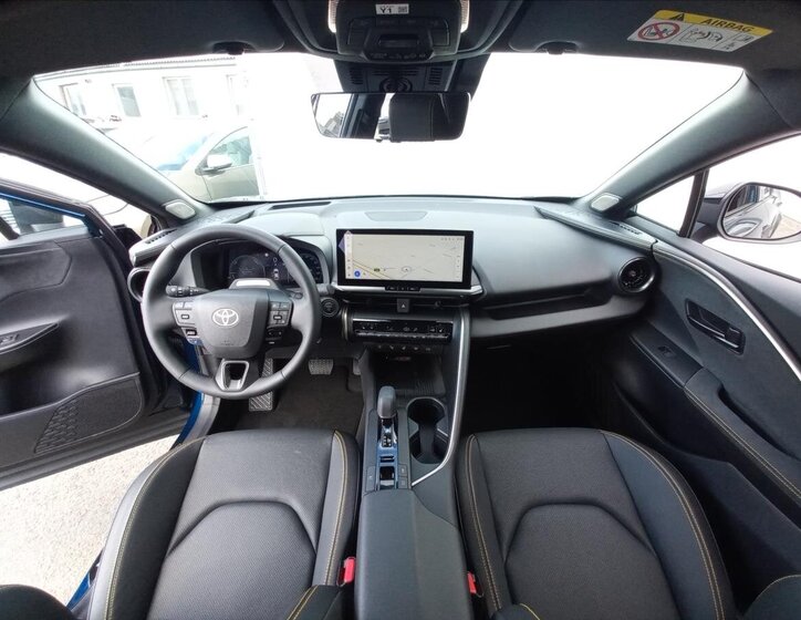 Toyota C-HR SUV / Terénní 2,0 l 112 kw