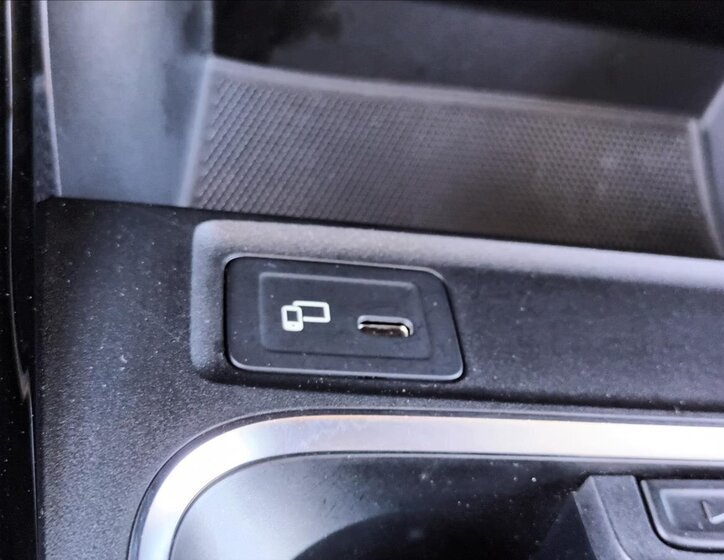 Mercedes-Benz Třídy A Hatchback 1,3 l 80 kw